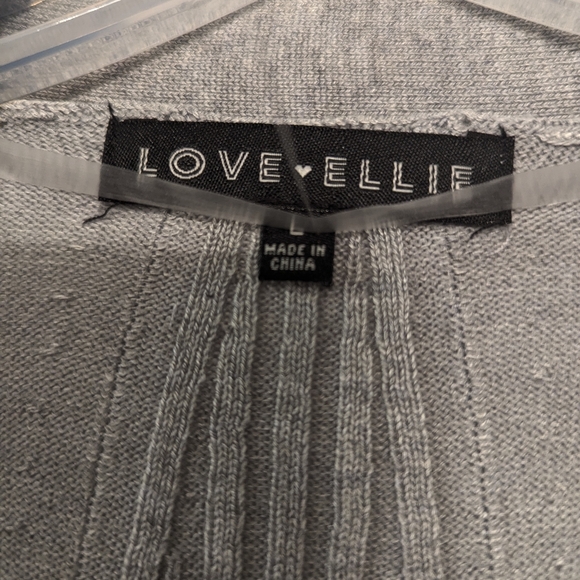 New LOVE ELLIE gray long knit open front soft lightweight cardigan sweater sz L - Picture 3 of 7
